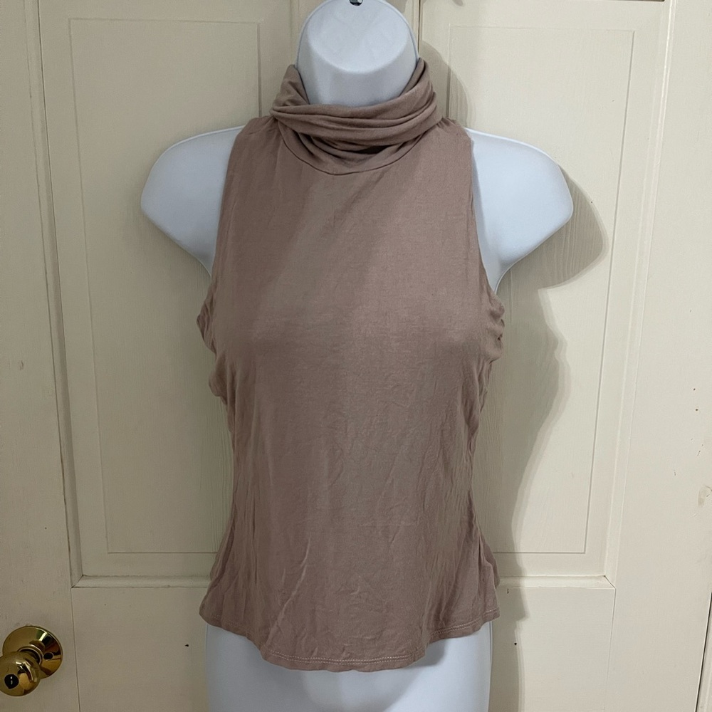 Lulus turtleneck short sleeve